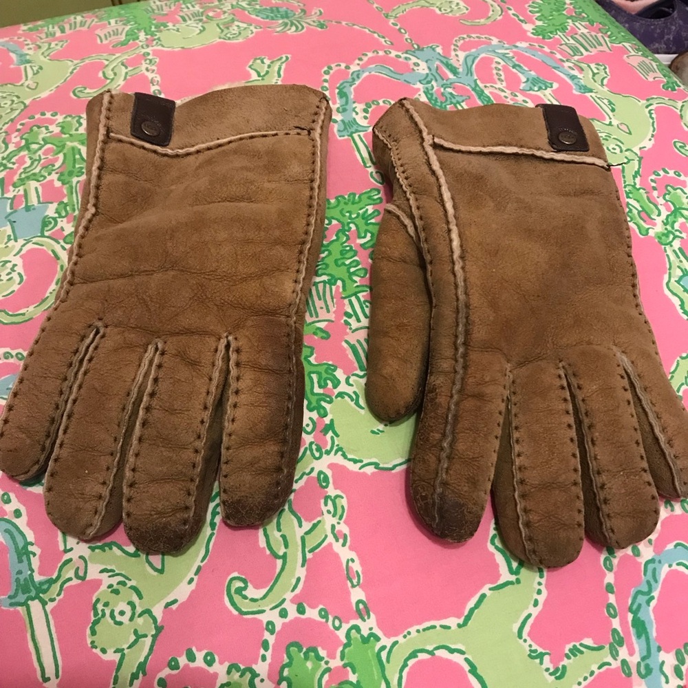 Ugg Tenney Shearling Gloves Size Large - image 1